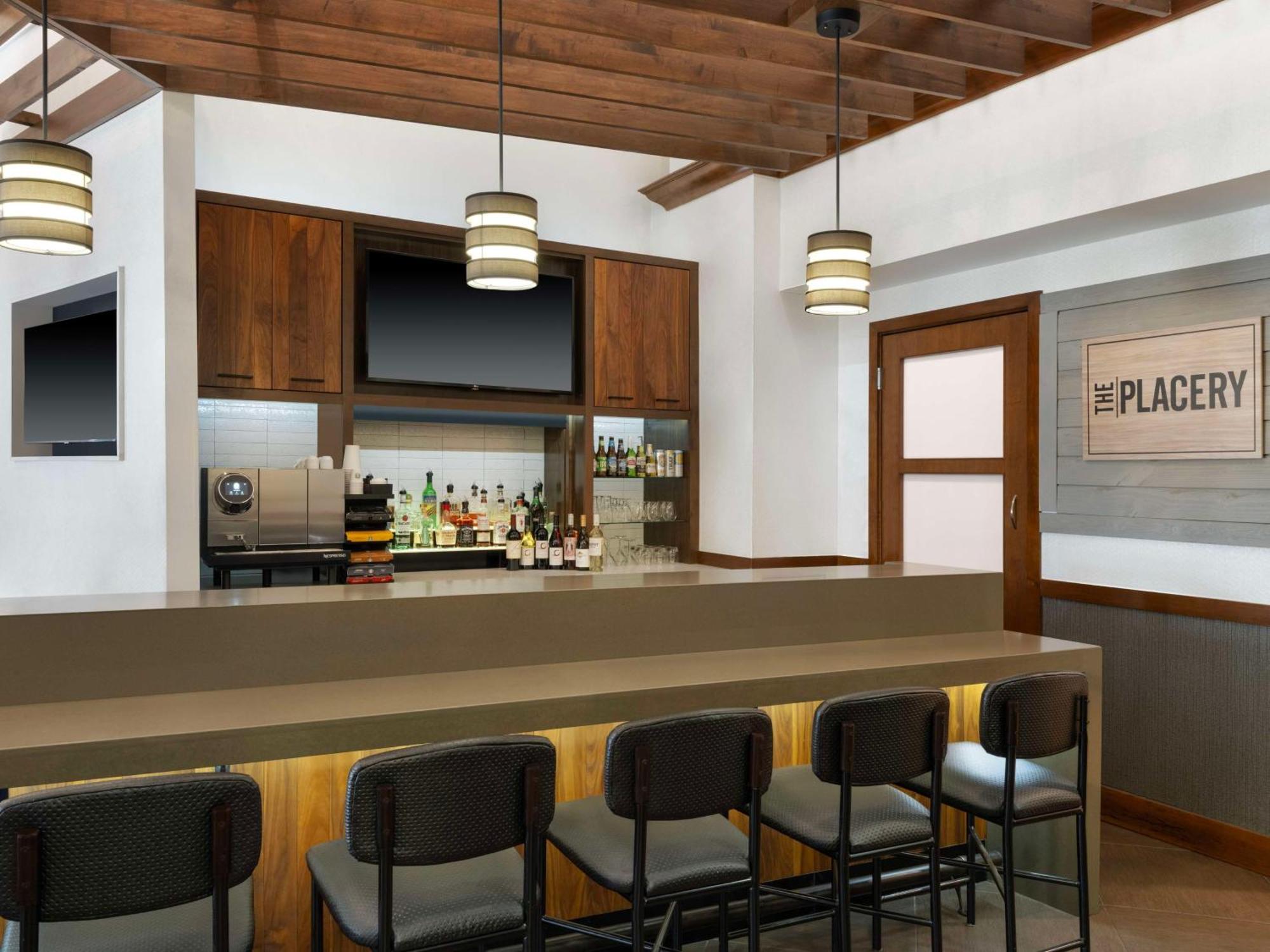 Hyatt Place Tampa Busch Gardens Luaran gambar